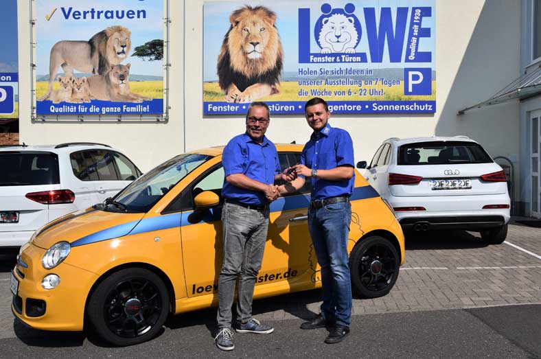 Schlüsselübergabe LÖWE Flitzer